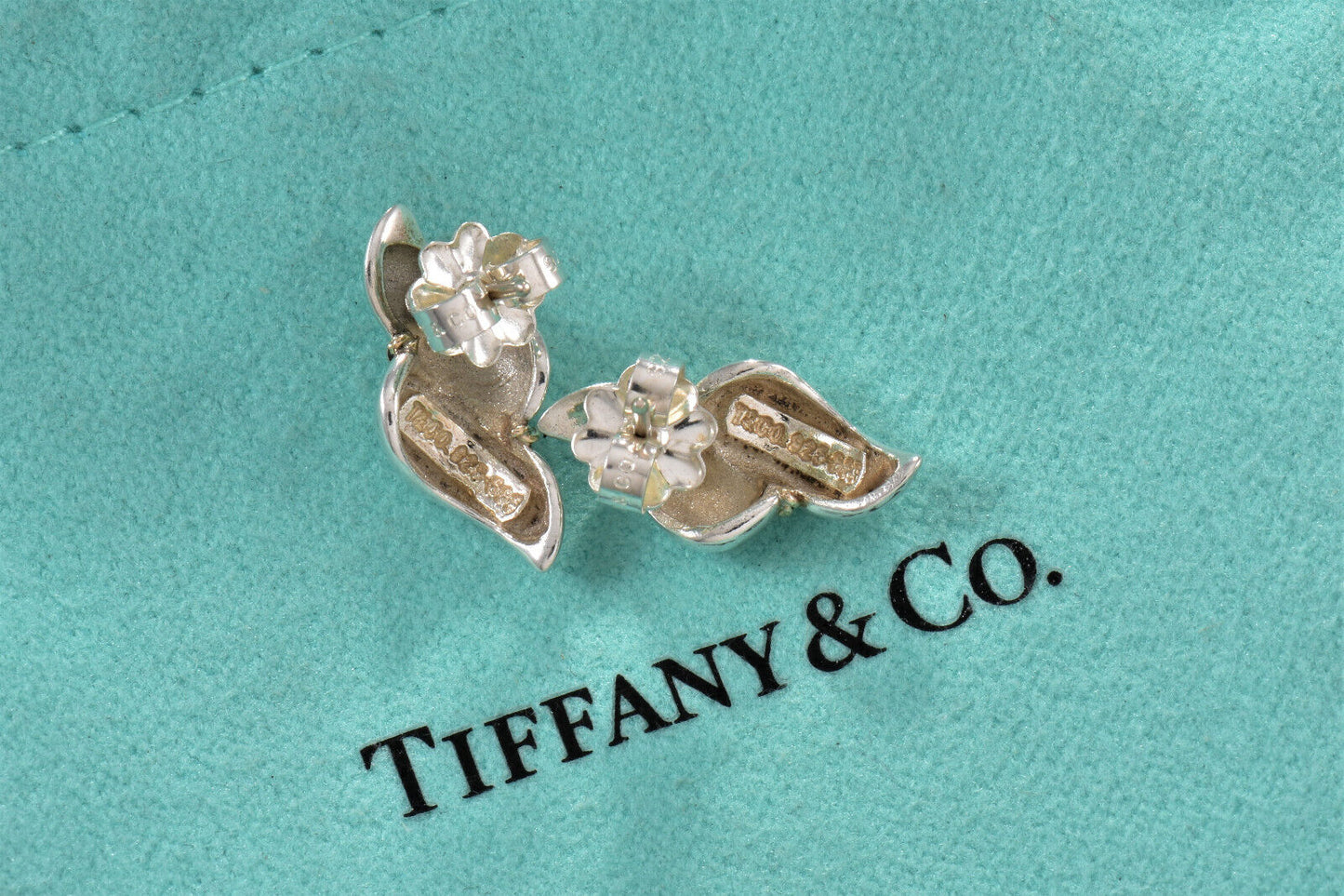 Vintage Tiffany & Co 14K Gold Silver Sea Shell Shrimp Braid Swirl Earrings Pouch