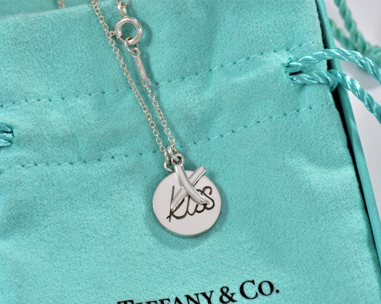 Tiffany & Co Silver Paloma Picasso Graffiti Hug Kiss X  Two Pendant 16" Necklace