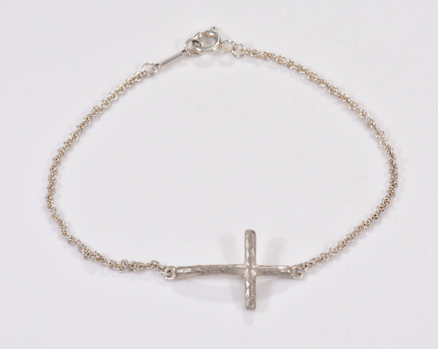 Tiffany & Co Silver Paloma Picasso Hammered Side Cross 7" Bracelet in Pouch Rare