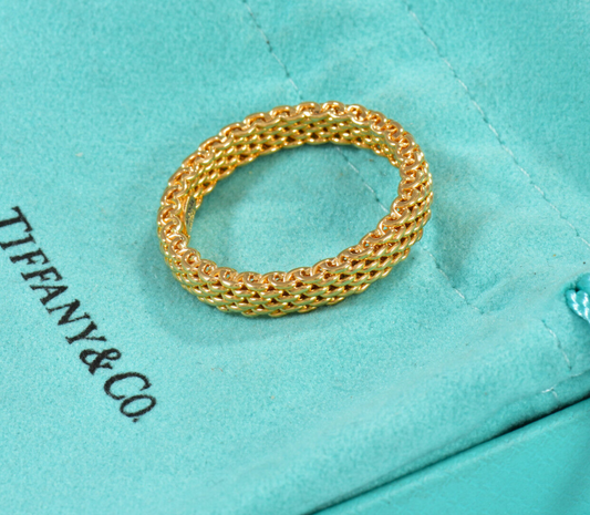 Tiffany & Co Somerset 18K Yellow Gold 4mm Narrow Mesh Ring Size 9 in Box Pouch