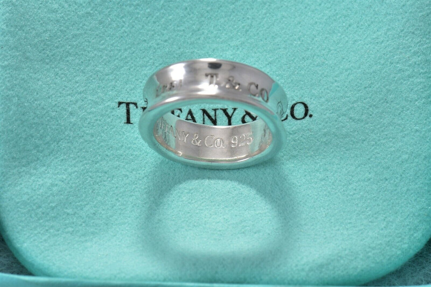 Vintage 1997 Tiffany & Co Silver 1837 Medium Ring Band Size 7.5 in Pouch Mens