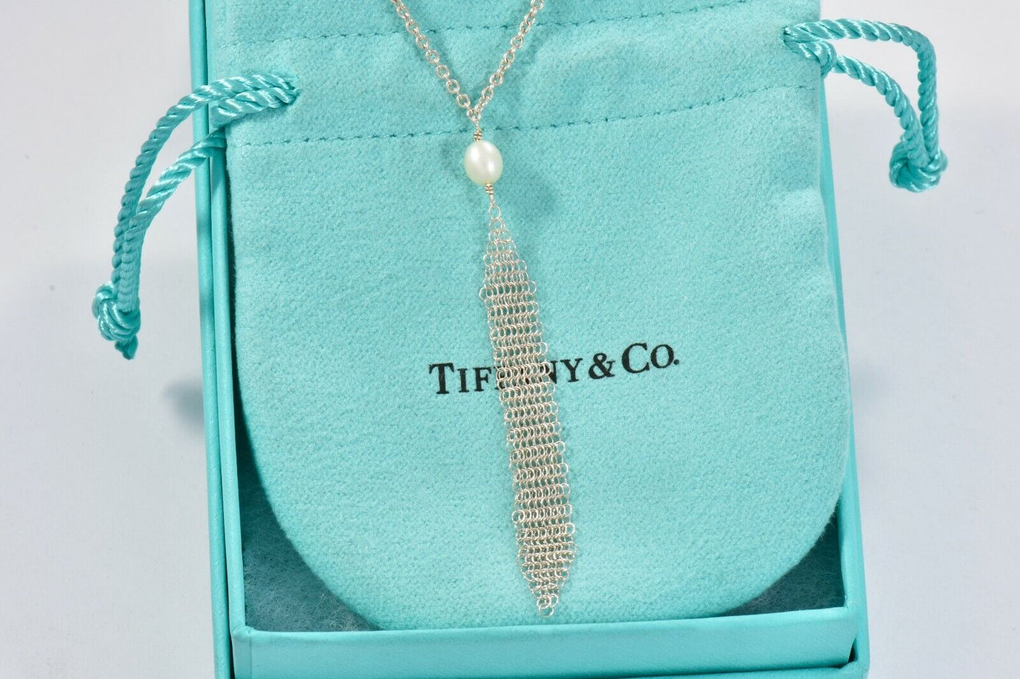 Tiffany & Co Silver Elsa Peretti Somerset Mesh Pearl Dangle Pendant Necklace Box