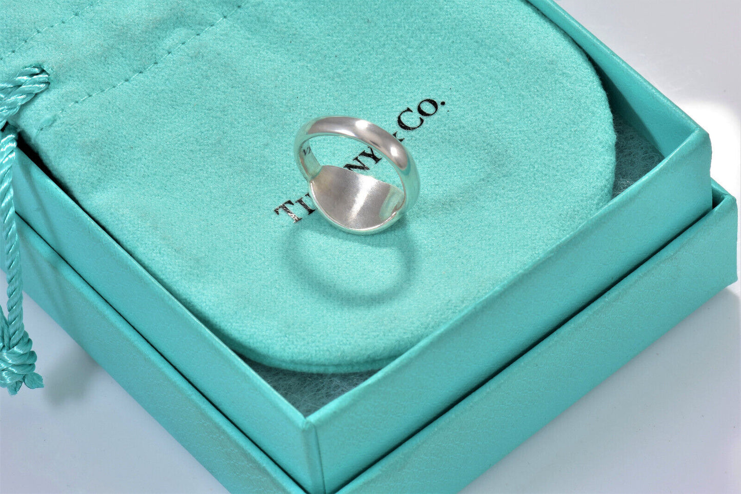 Please Return To Tiffany & Co Silver Oval Signet Band Ring Size 4.5 & Pouch Rare