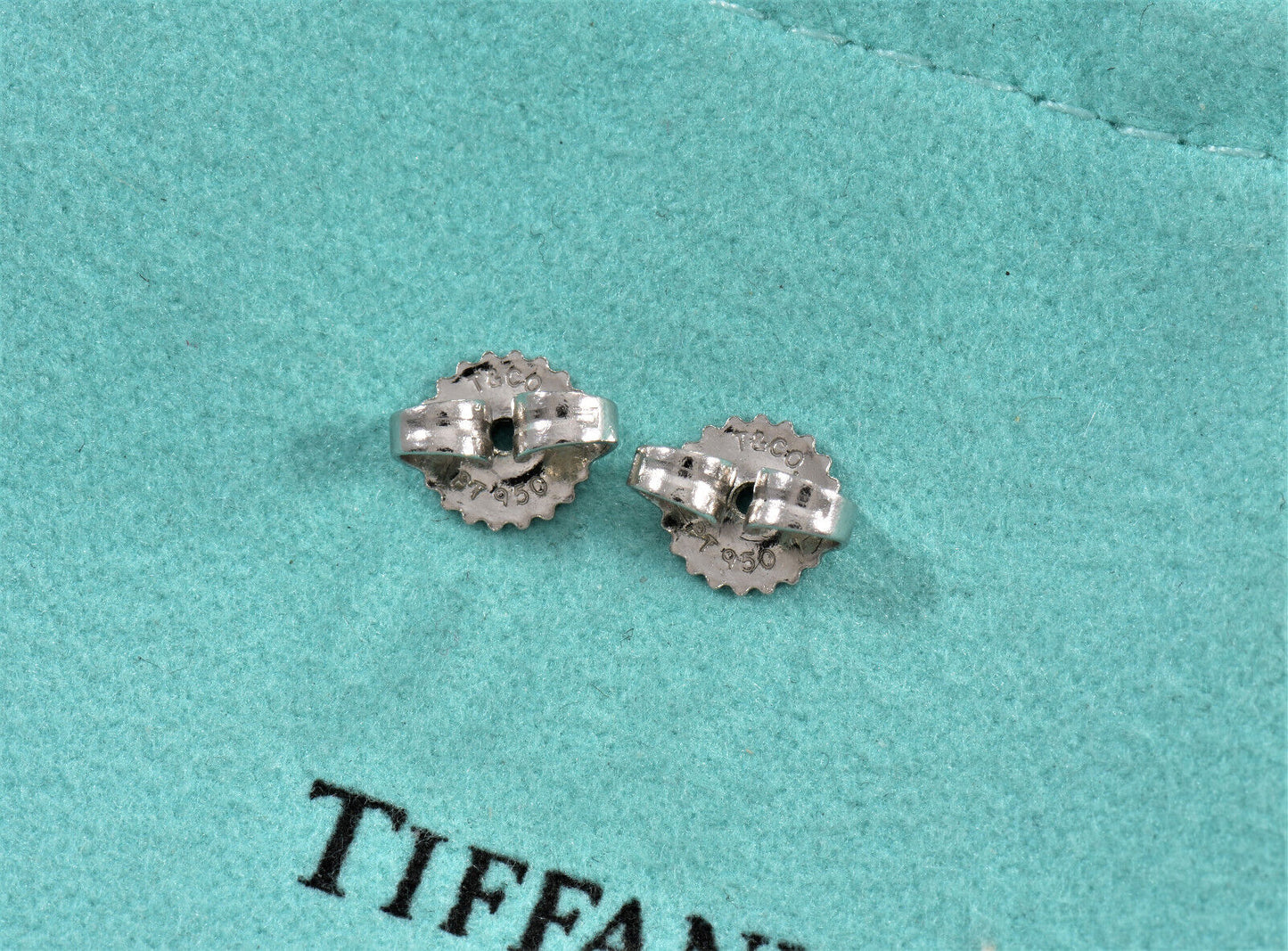 Tiffany & Co Platinum Elsa Peretti Full Heart Stud Earrings in Box Pouch Rare