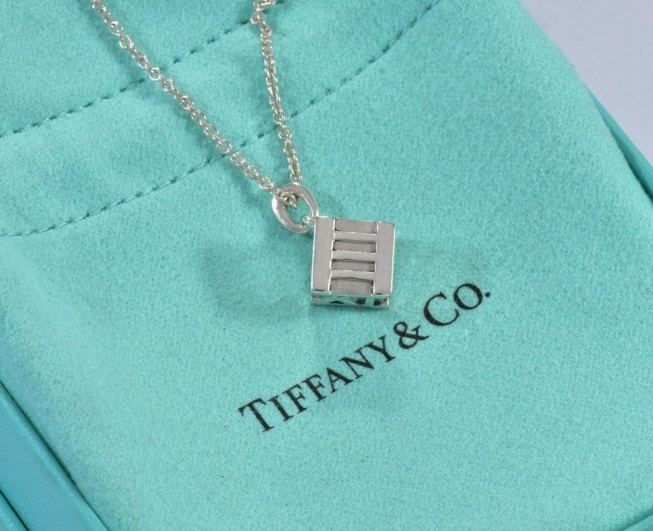 Tiffany & Co Italy Sterling Silver Atlas Cube Pendant Necklace in Pouch Rare