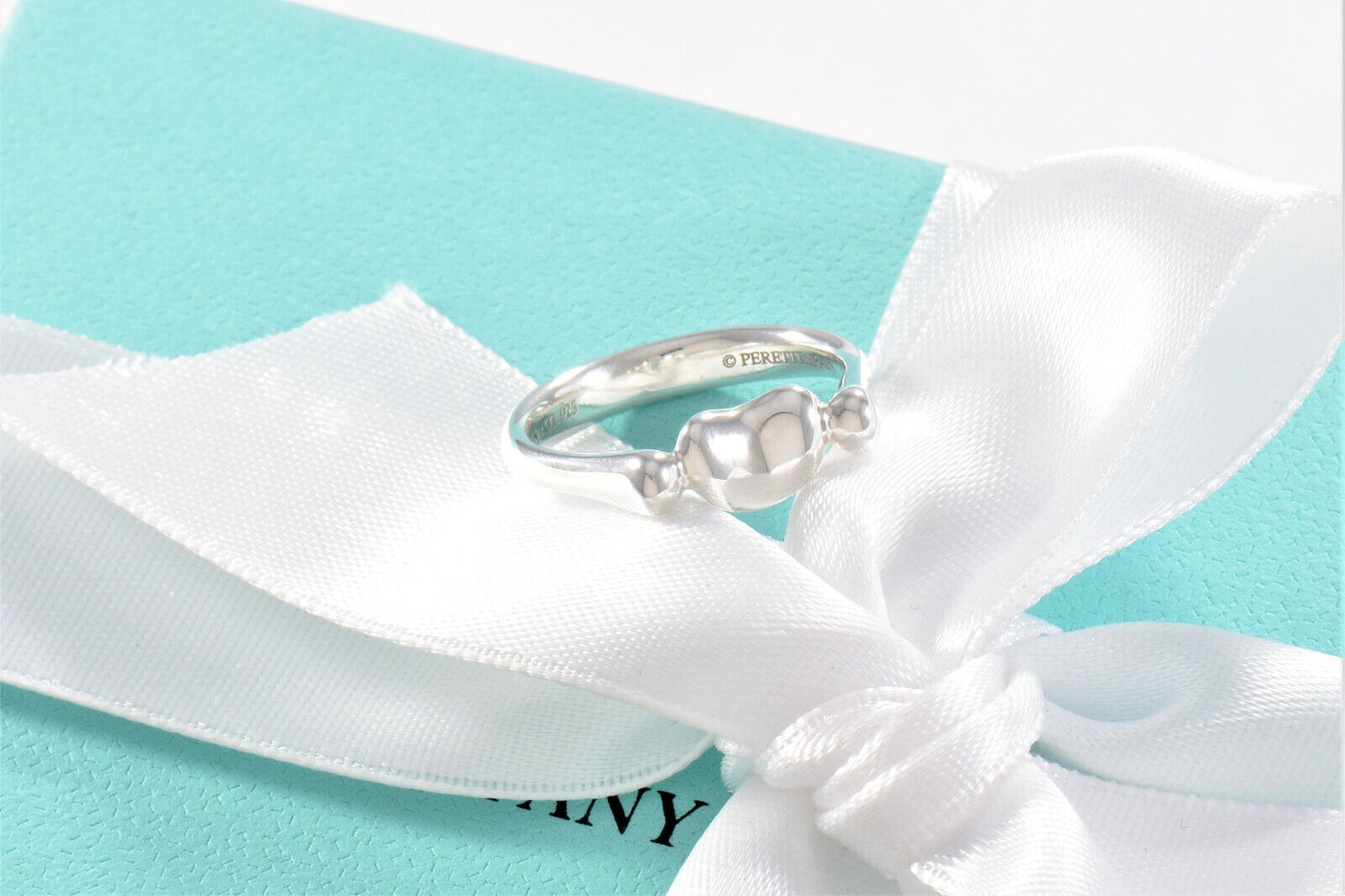 Tiffany & Co Sterling Silver Elsa Peretti Bean Ring Mini Size 6 Box Pouch Lovely