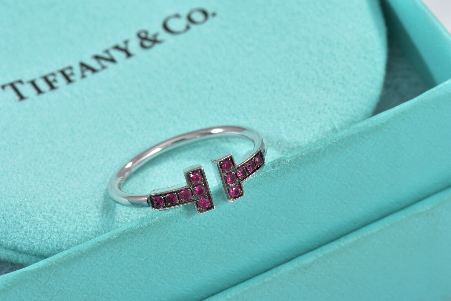 Tiffany & Co Red Ruby 18K White Gold T Square Wire Ring Size 4 in Box Pouch Rare