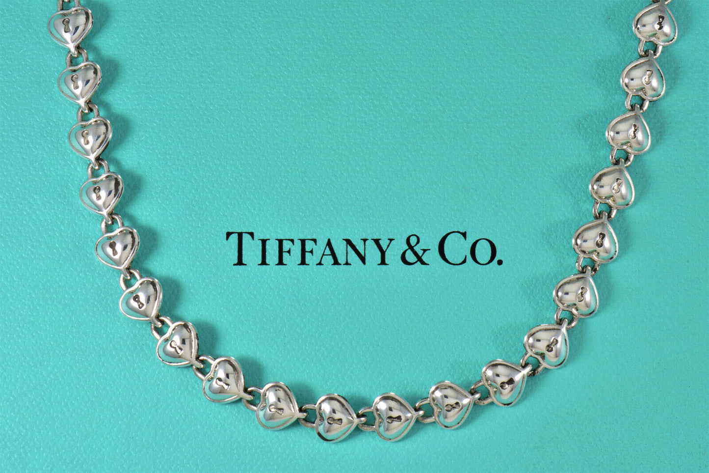 Vintage Tiffany & Co Italy Silver Heart Link Padlock Pendant 16.6" Necklace Lock