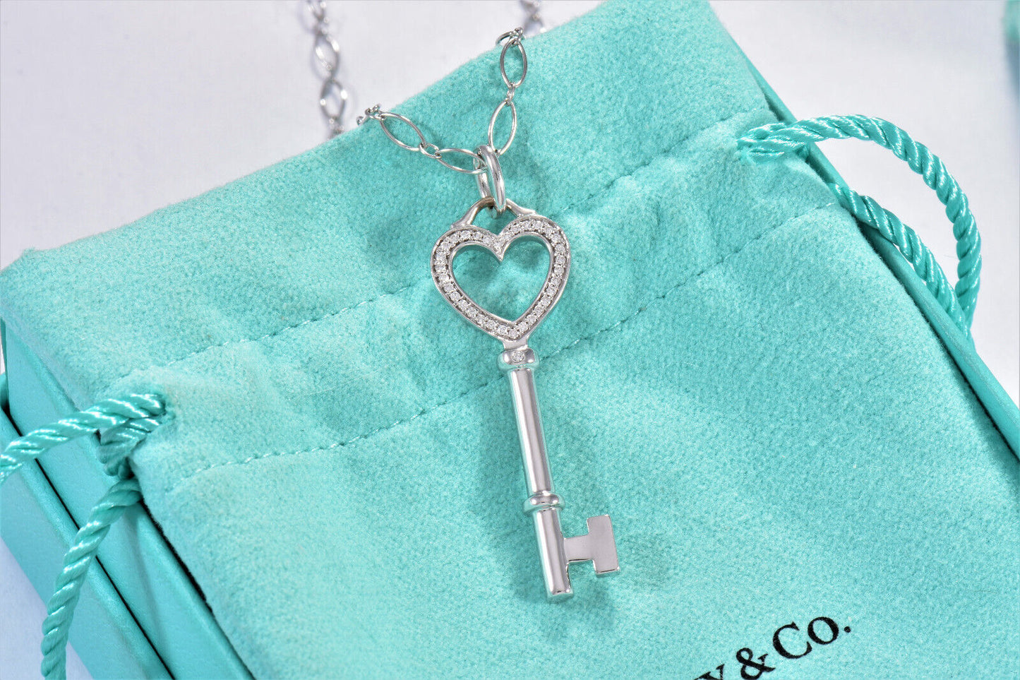 Tiffany & Co Diamond 18K White Gold 1.5" Heart Key Pendant Oval Chain Necklace