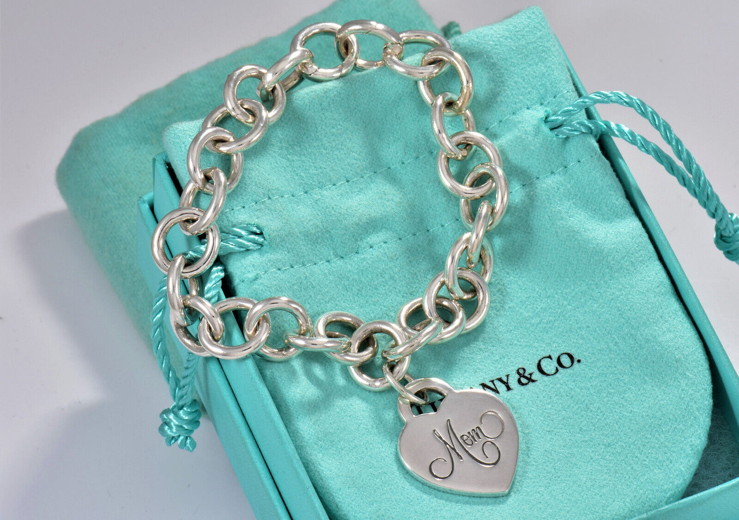 Tiffany & Co Silver Mom Heart Charm 7.75" Chain Bracelet & Box Pouch Lovely Rare