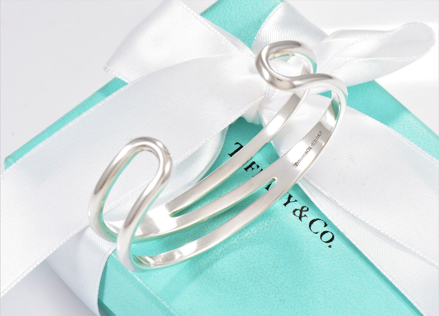 7" Tiffany & Co Sterling Silver Diagonal Open Weave Cuff Love Bracelet in Pouch