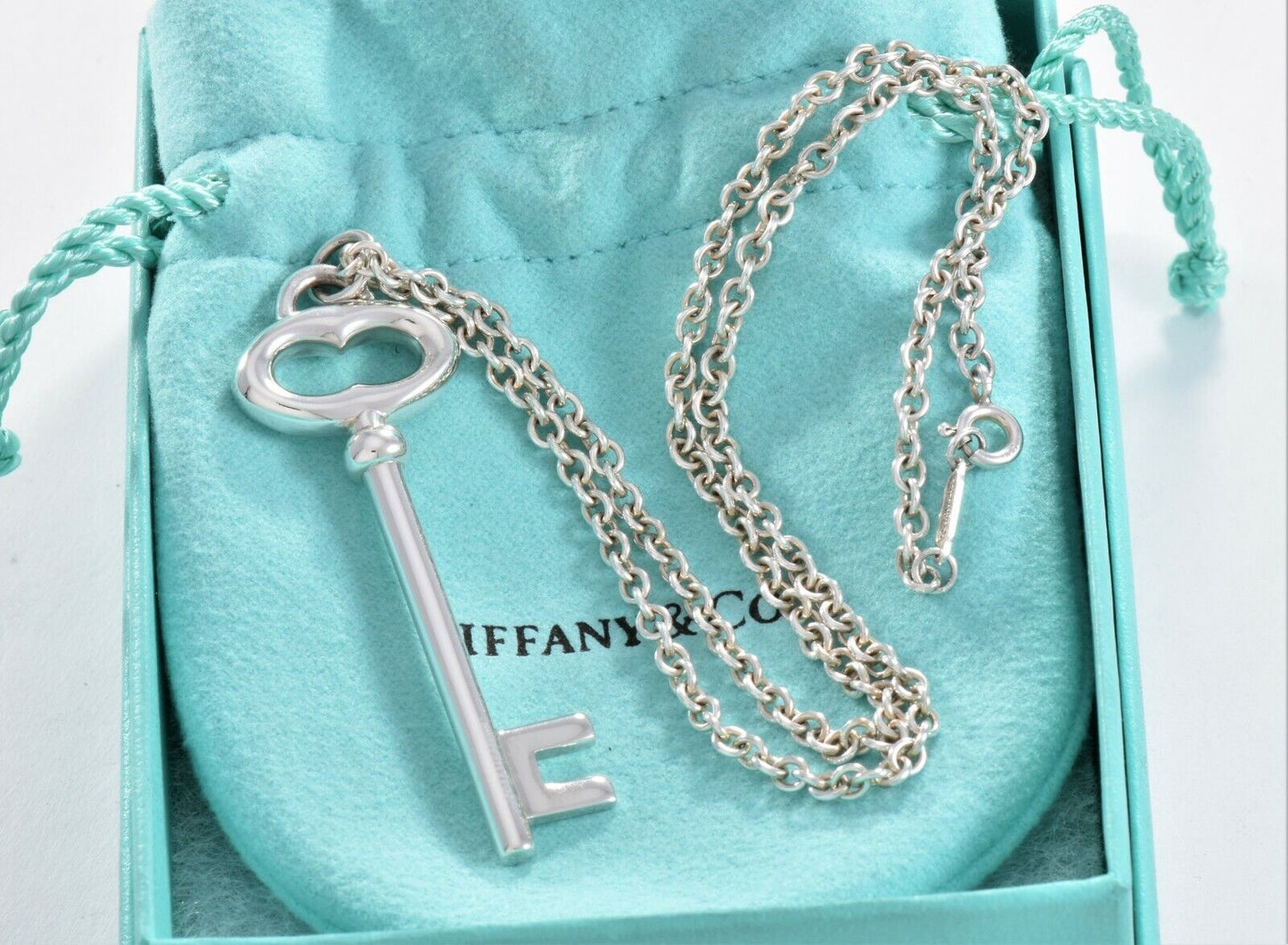 Tiffany & Co Silver Large 2" Oval Key Charm Pendant 16.25" Chain Necklace in Box