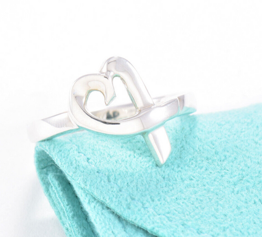 Tiffany & Co Silver Paloma Picasso Loving Heart Ring Size 6.5 in Pouch Rare