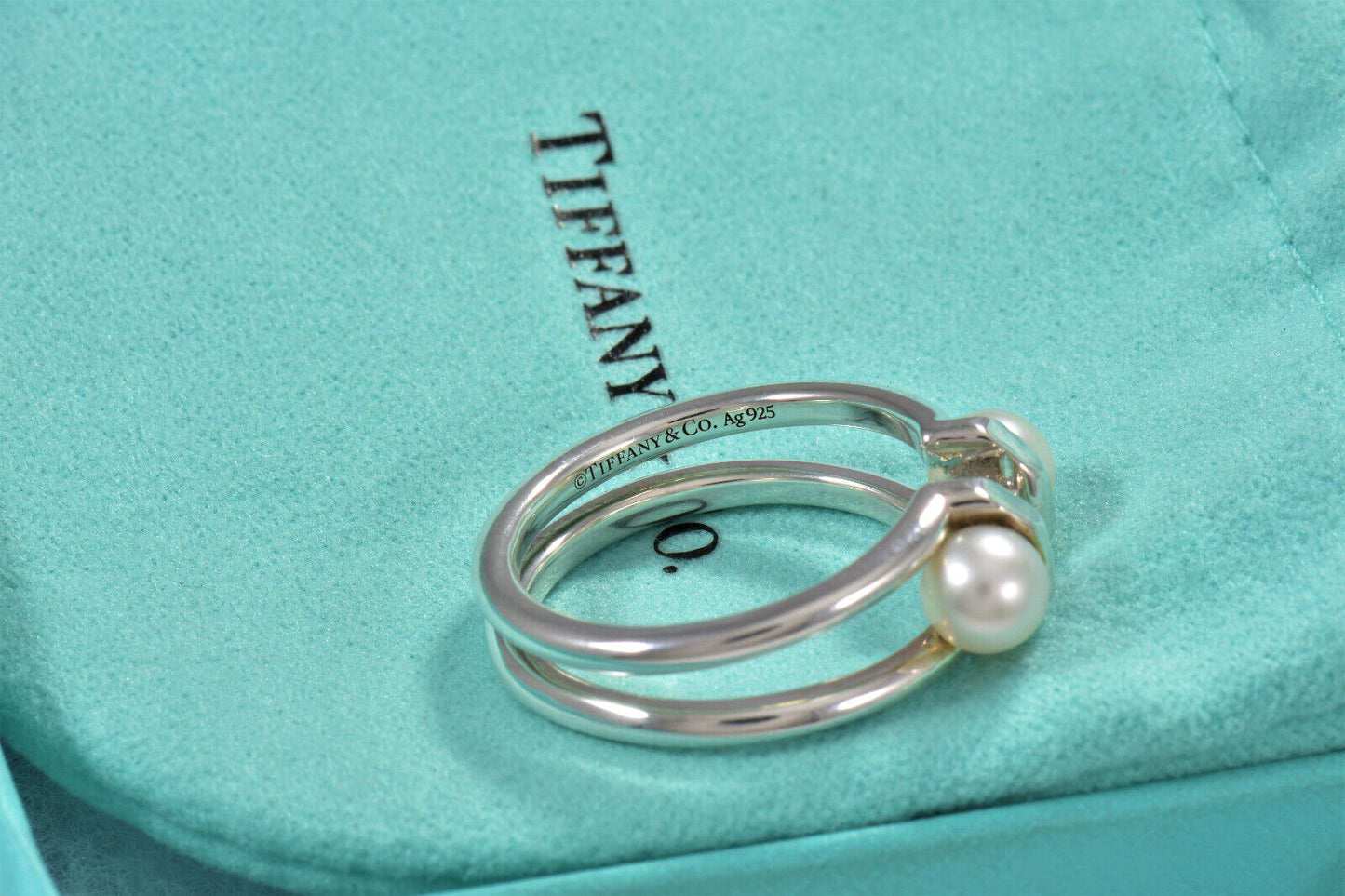 Tiffany & Co Silver HardWear Double Pearl Bypass Ring Size 8 in Box Pouch Lovely