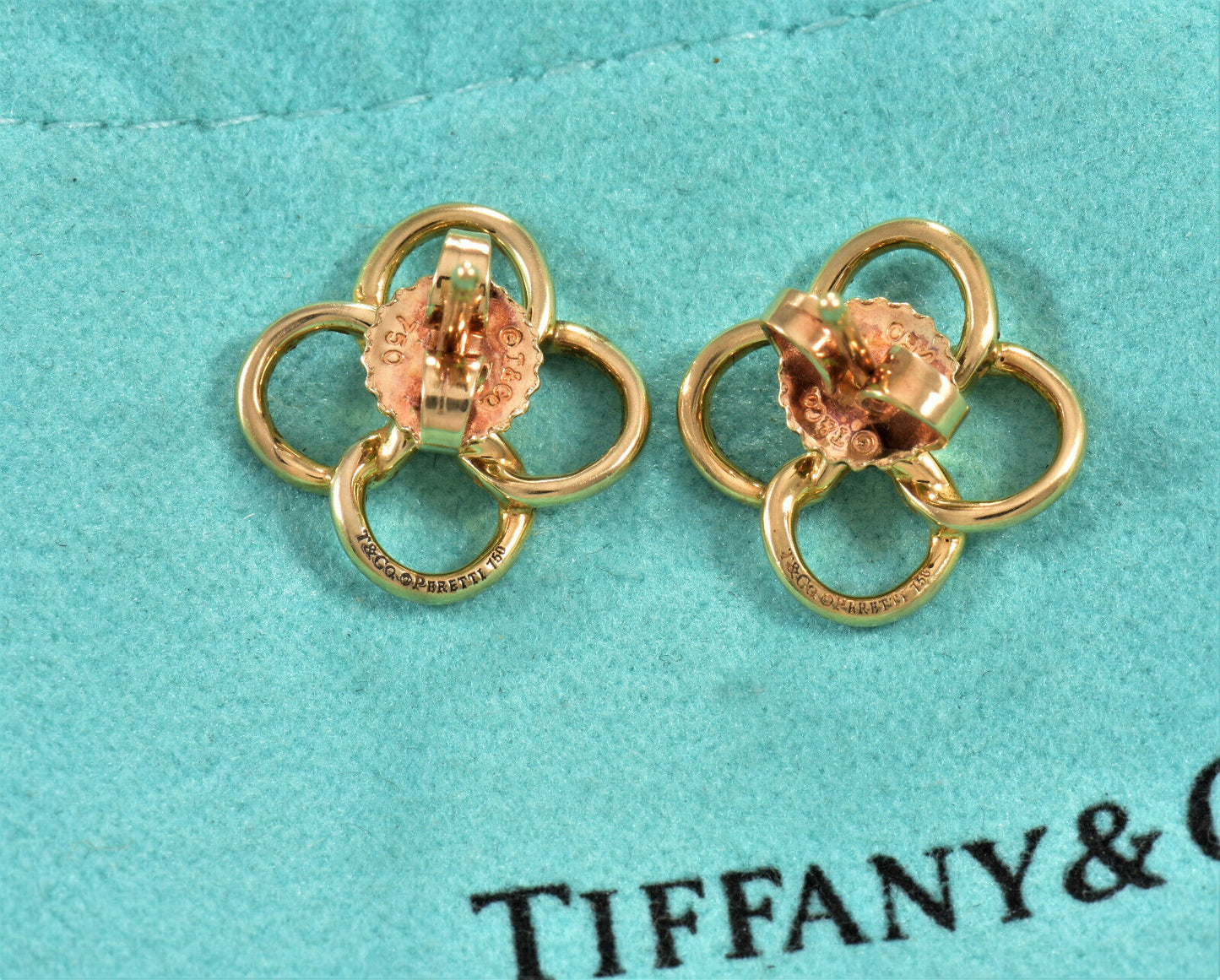 Tiffany & Co 18K Yellow Gold Elsa Peretti Quadrifoglio Earrings in Box Rare Luck