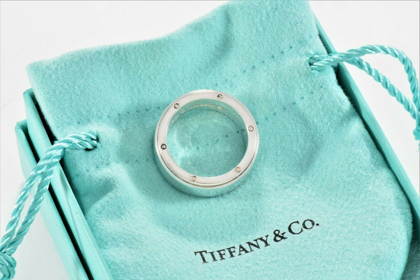 Tiffany & Co Sterling Silver Metropolis Wide Band Size 7 Ring in Pouch Unisex