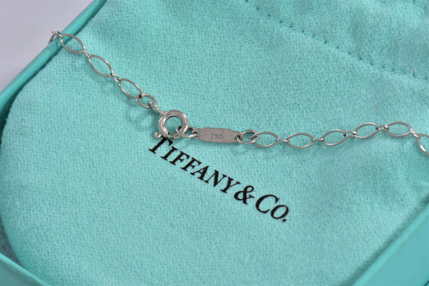 Tiffany & Co 18K White Gold Oval Link Chain 16.25" Necklace For Pendant in Pouch