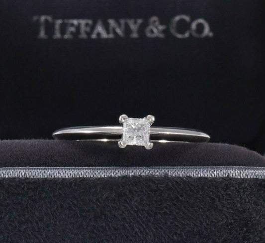 Tiffany & Co Platinum .23 ct Solitaire Diamond Knife Edge Band Ring Size 7 Boxed