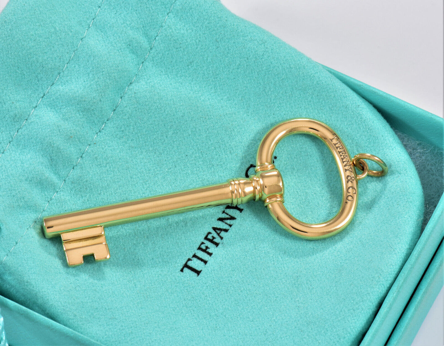 Tiffany & Co 18K Yellow Gold 2.5" Oval Key Pendant for Necklace Bracelet Charm