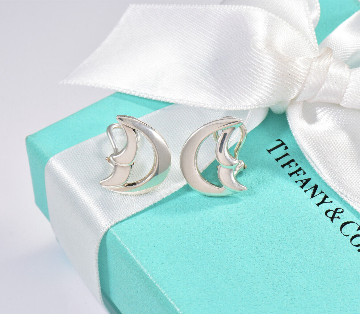 Tiffany & Co Silver Paloma Picasso Crescent Moon Clip On Earrings in Pouch Lunar