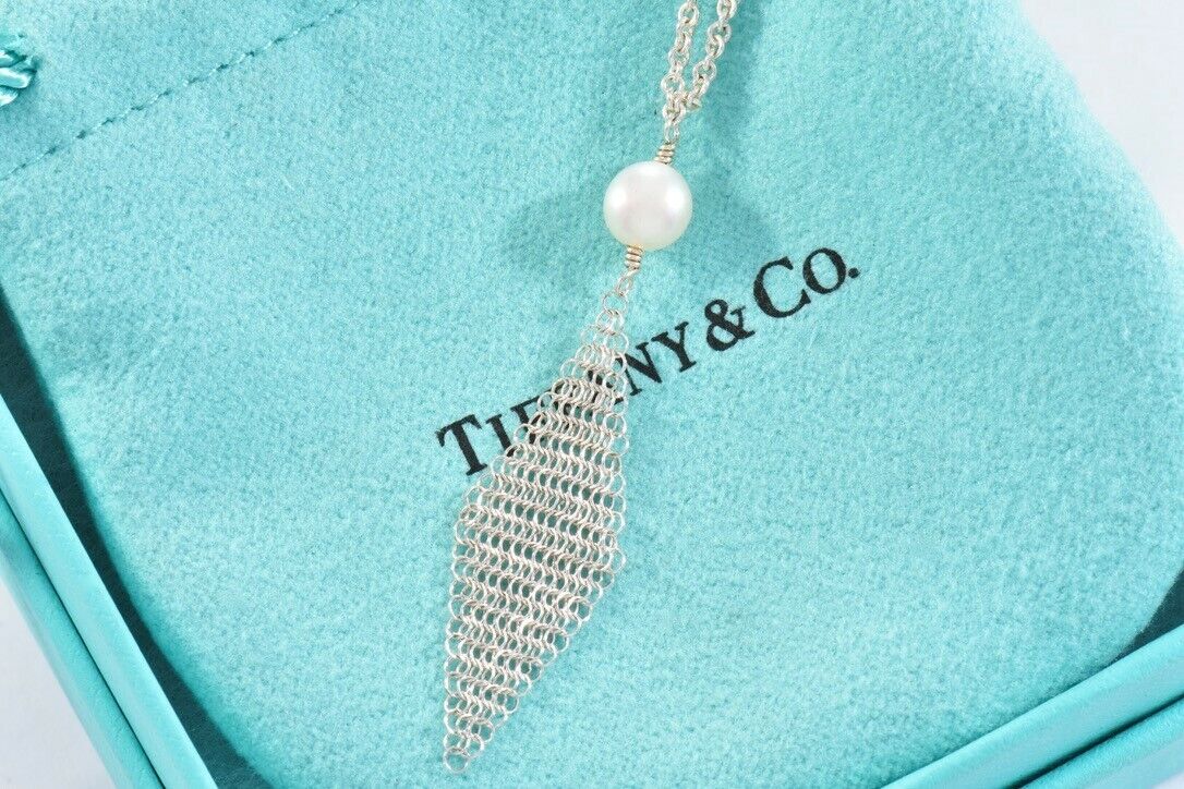 Tiffany & Co Elsa Peretti Silver Mesh Pearl Dangling Pendant Necklace Boxed Rare