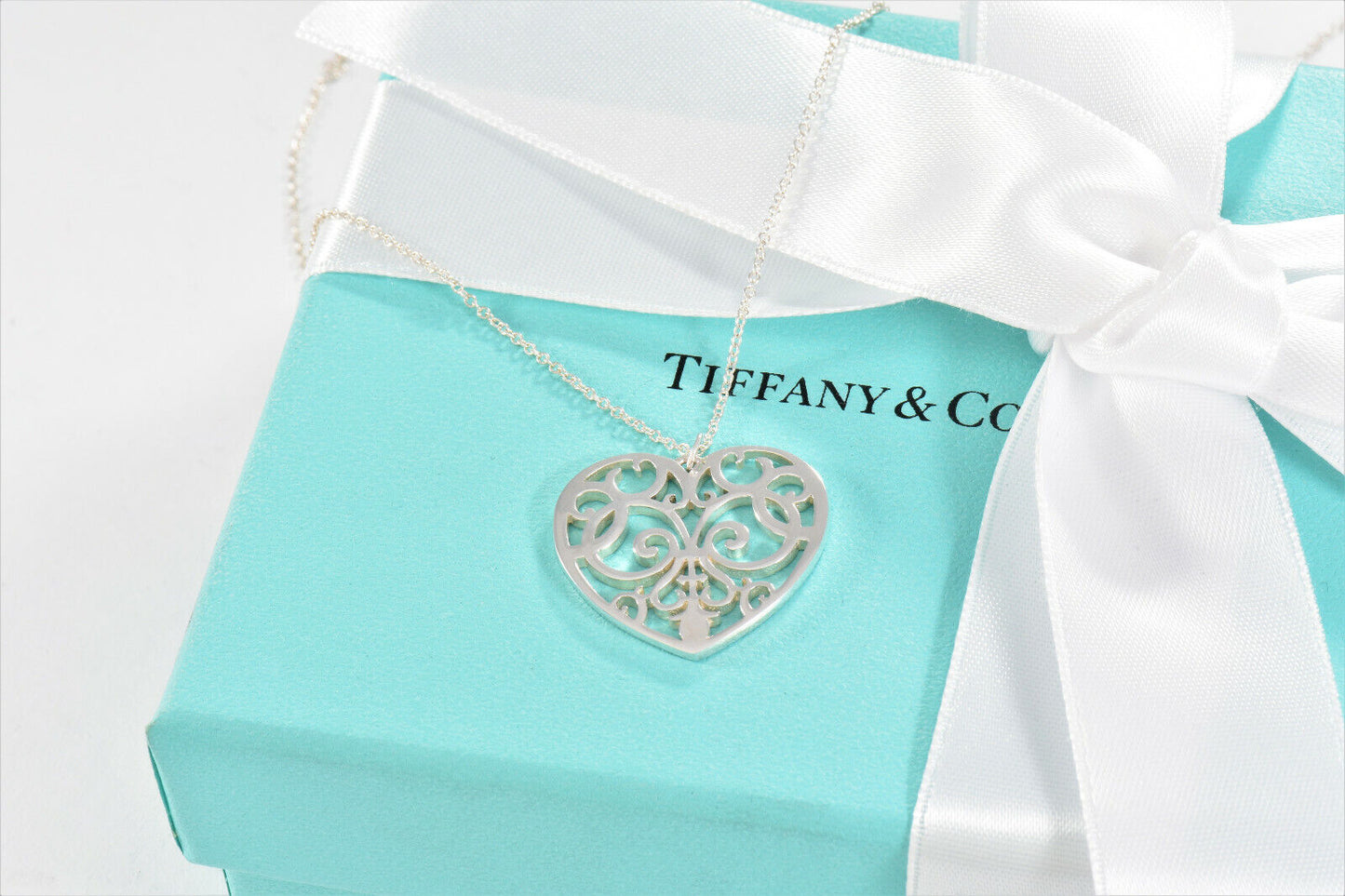 Tiffany & Co Silver Large Enchant Scroll Heart Pendant XL 20" Necklace & Pouch