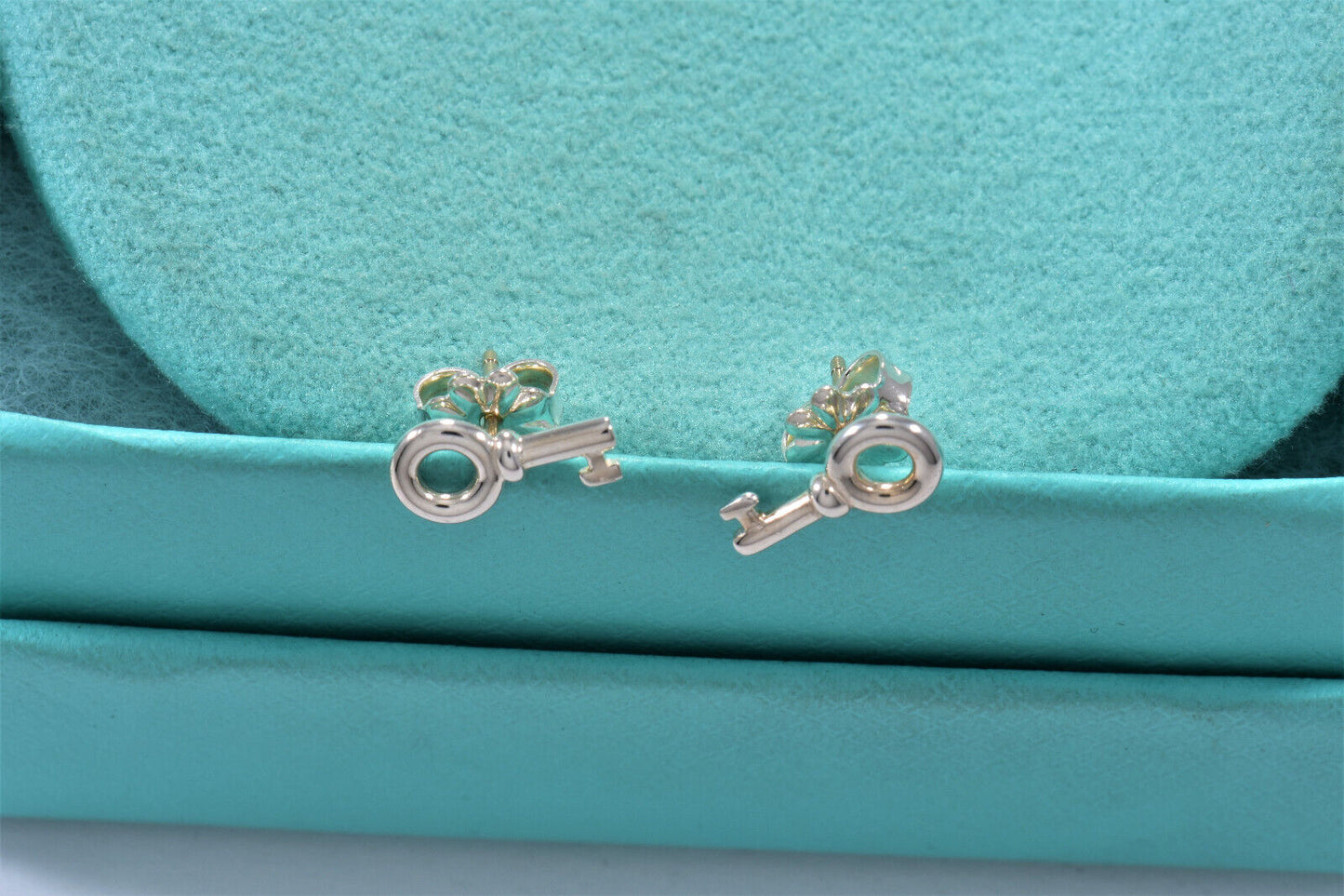 Tiffany & Co Sterling Silver Mini Key Stud Earrings in Pouch Rare Lovely Gift