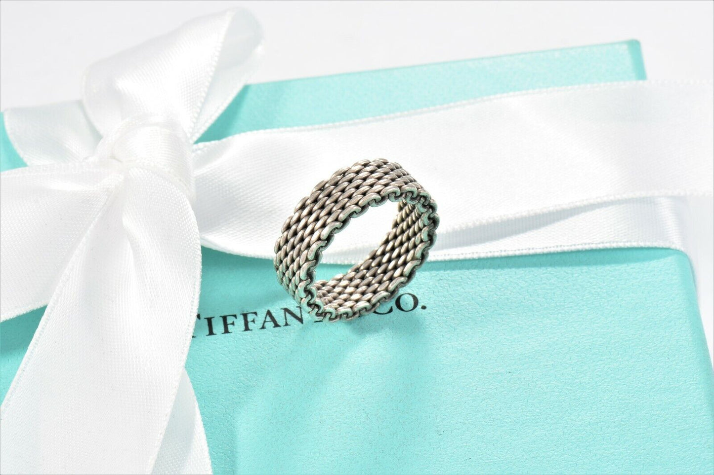 Tiffany & Co Somerset Sterling Silver Firm Mesh Ring Size 6.5 in Pouch Lovely