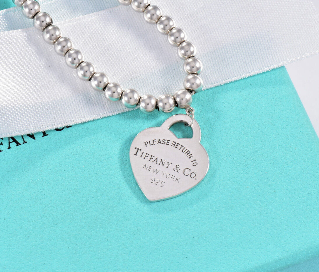 18.25" Please Return To Tiffany & Co Silver Heart Pendant Beaded Necklace Pouch