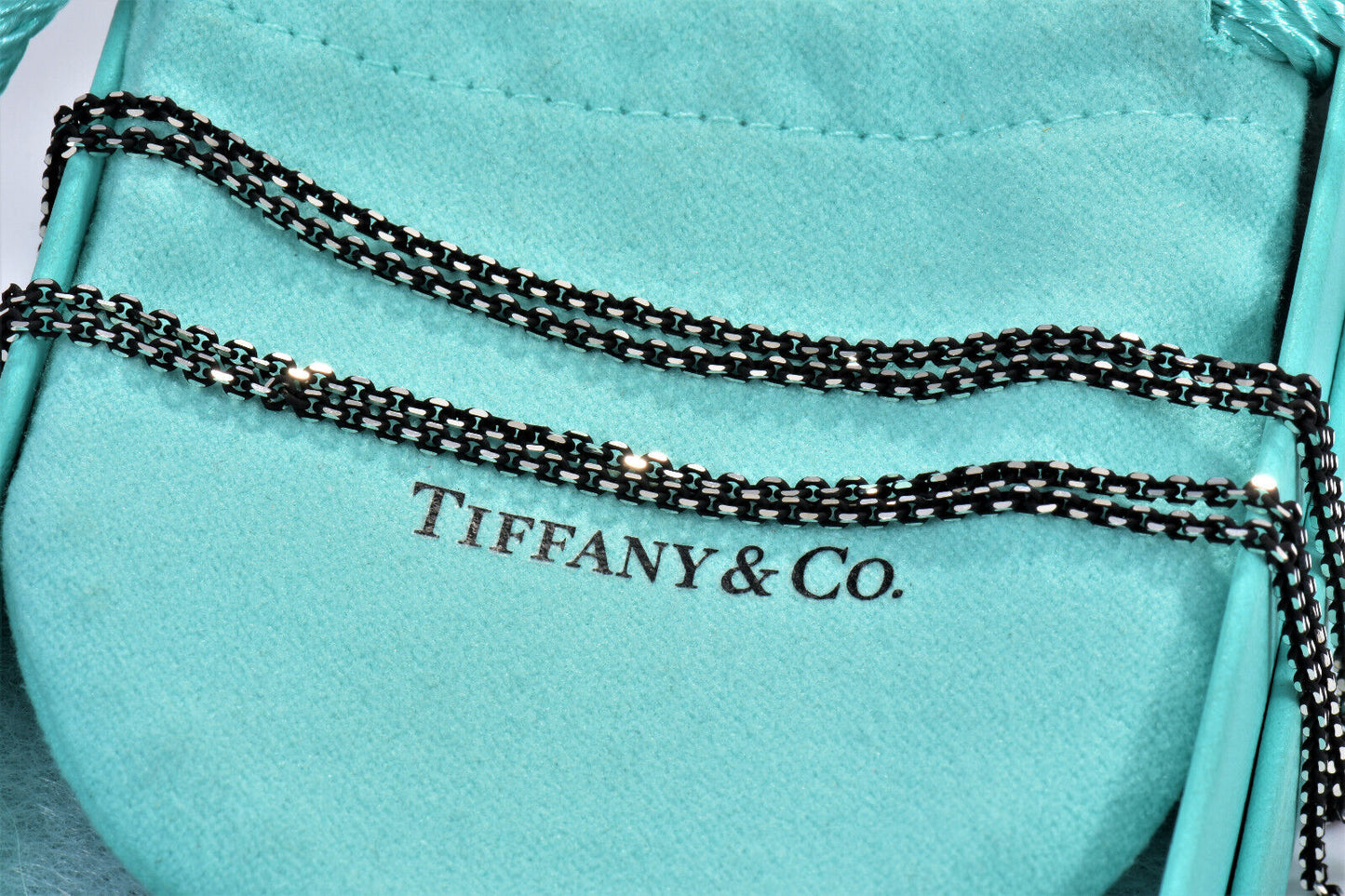 Tiffany & Co Sterling Silver Back Enamel Sparkle Chain Link Necklace & Box Pouch