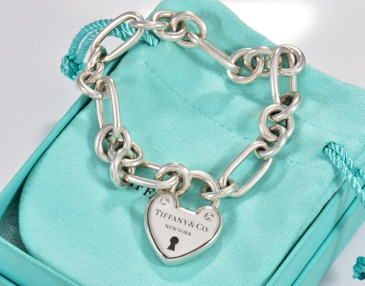 8" Tiffany & Co NY Silver Heart Lock Charm Heavy Oval Chain Link Bracelet in Box