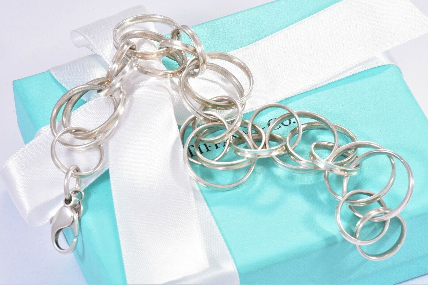 Tiffany & Co Silver 1837 Interlocking Circles 8.65" Rings Link Bracelet in Pouch