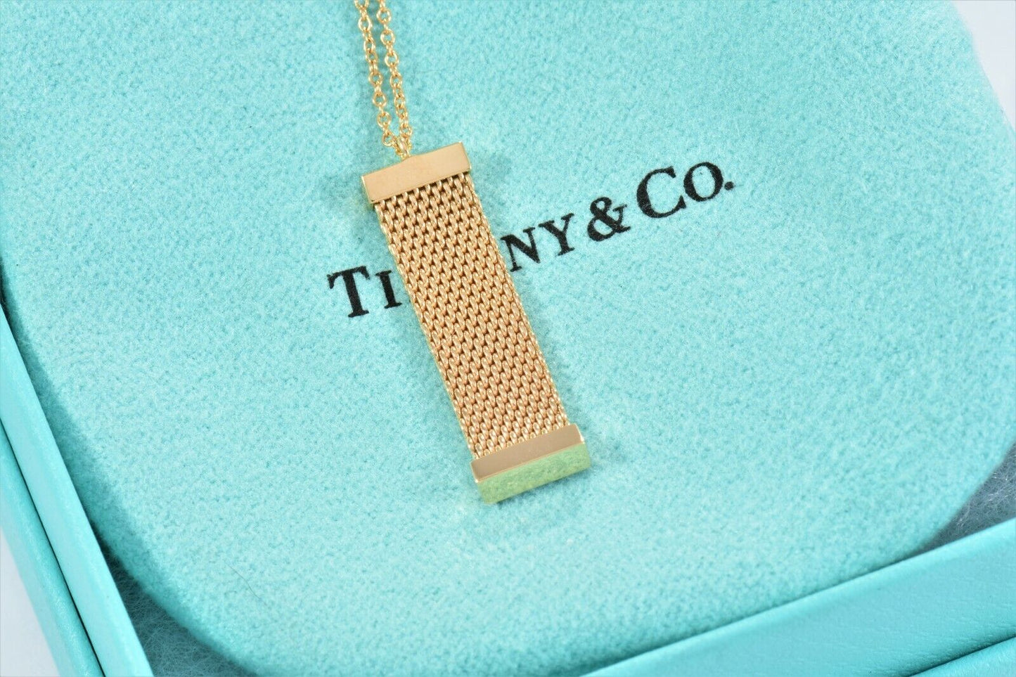 $2,600 Tiffany & Co Diamond 18K Yellow Gold Somerset Mesh Pendant Necklace Boxed