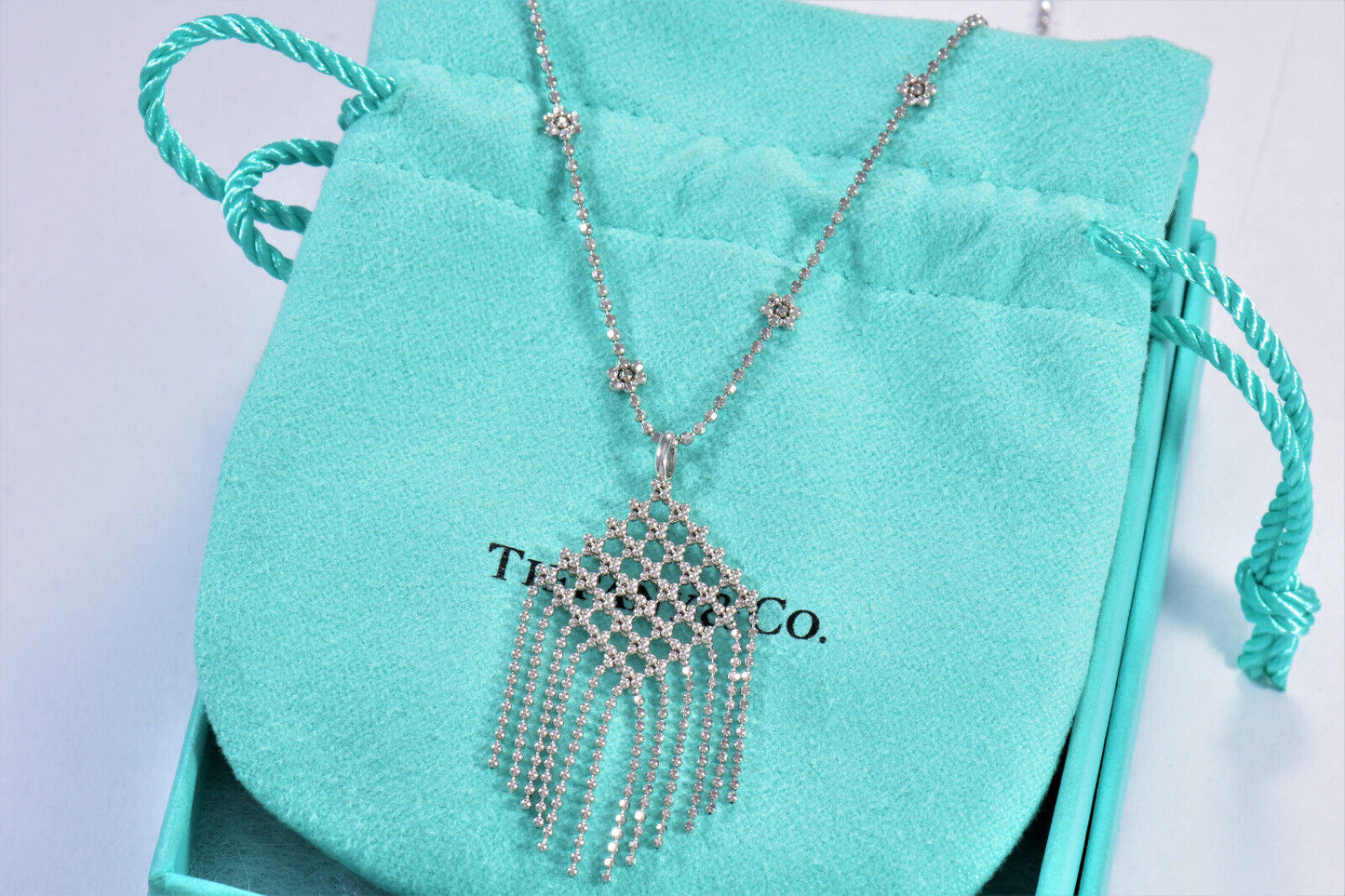 Tiffany & Co 18K Gold Gatsby Fringe Dangling Flower Bead Drop Necklace Box Pouch