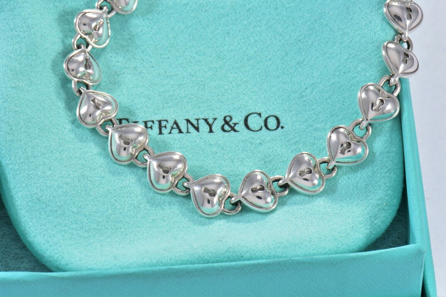 Vintage Tiffany & Co Italy Silver Heart Padlock Link Bracelet & Pouch Lock Charm