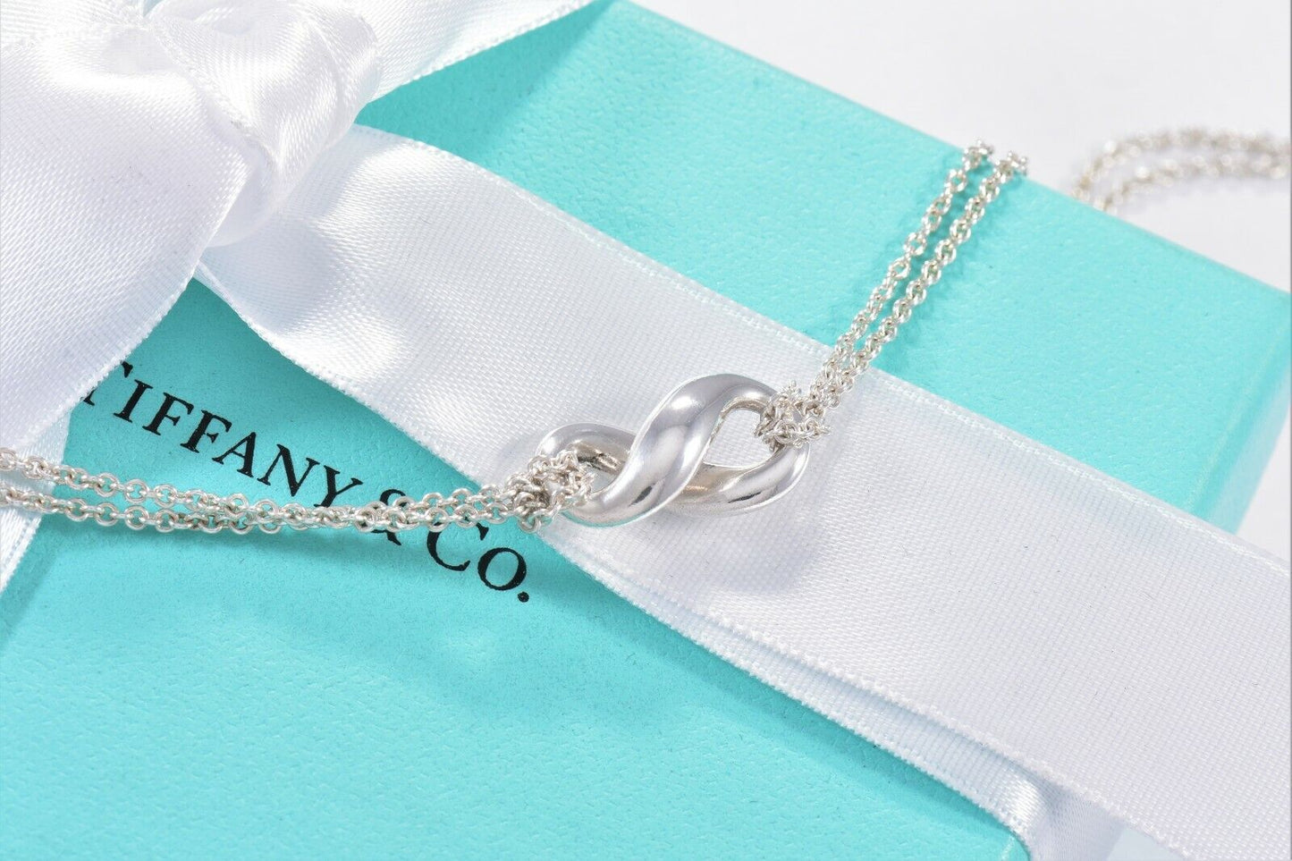 Tiffany & Co Sterling Silver Infinity Double Chain Necklace 16" in Pouch Classic