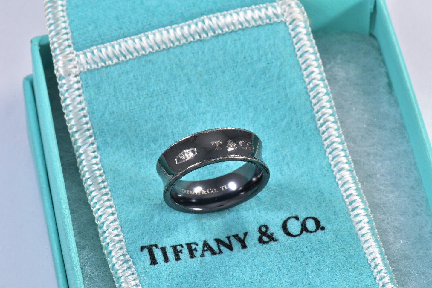 Tiffany & Co Titanium 1837 Medium Band Ring Size 6 in Pouch New Version Mens