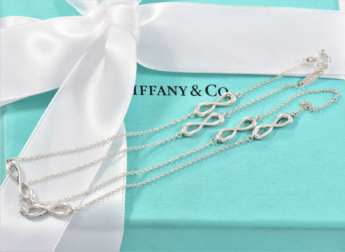 Tiffany & Co Silver Infinity Endless Link Pendant 18" Necklace & Box Pouch Charm