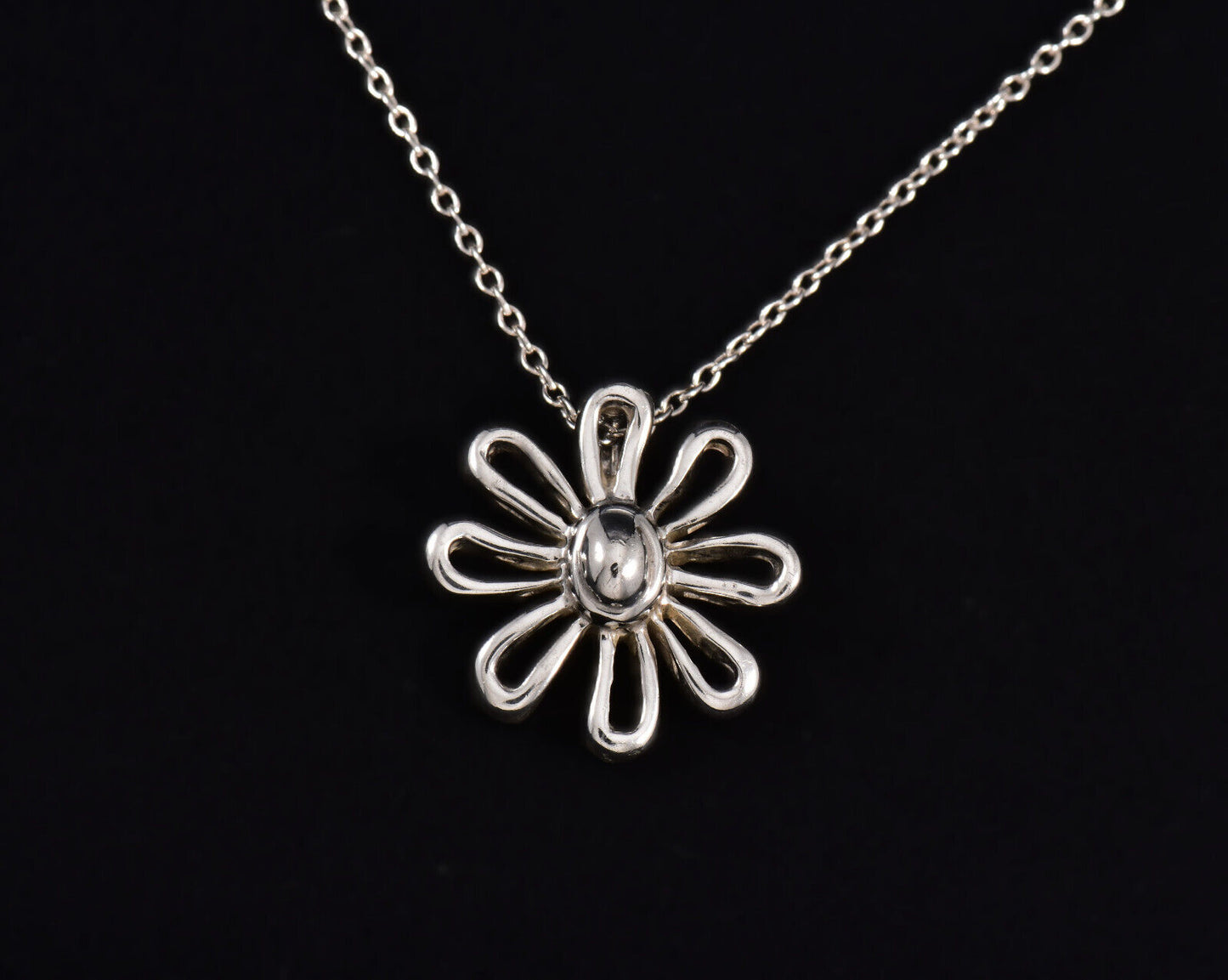 19" Tiffany & Co Silver Paloma Picasso Daisy Flower Pendant Necklace in Pouch