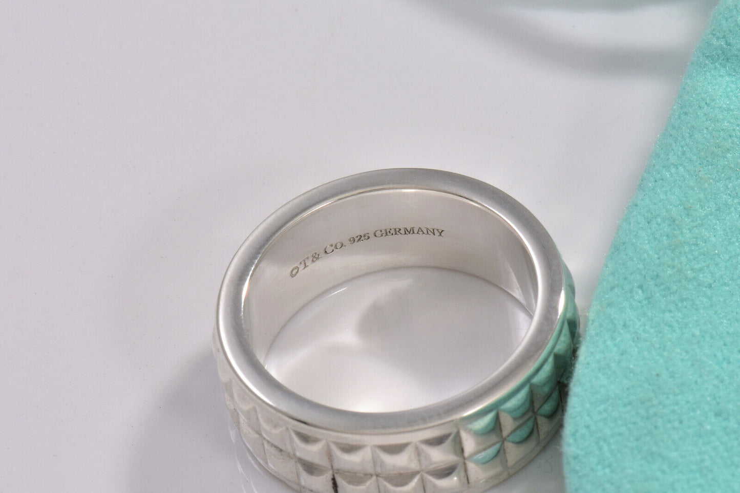 Tiffany & Co Germany Sterling Silver Wide Stud Band Size 8 Ring in Box Pouch