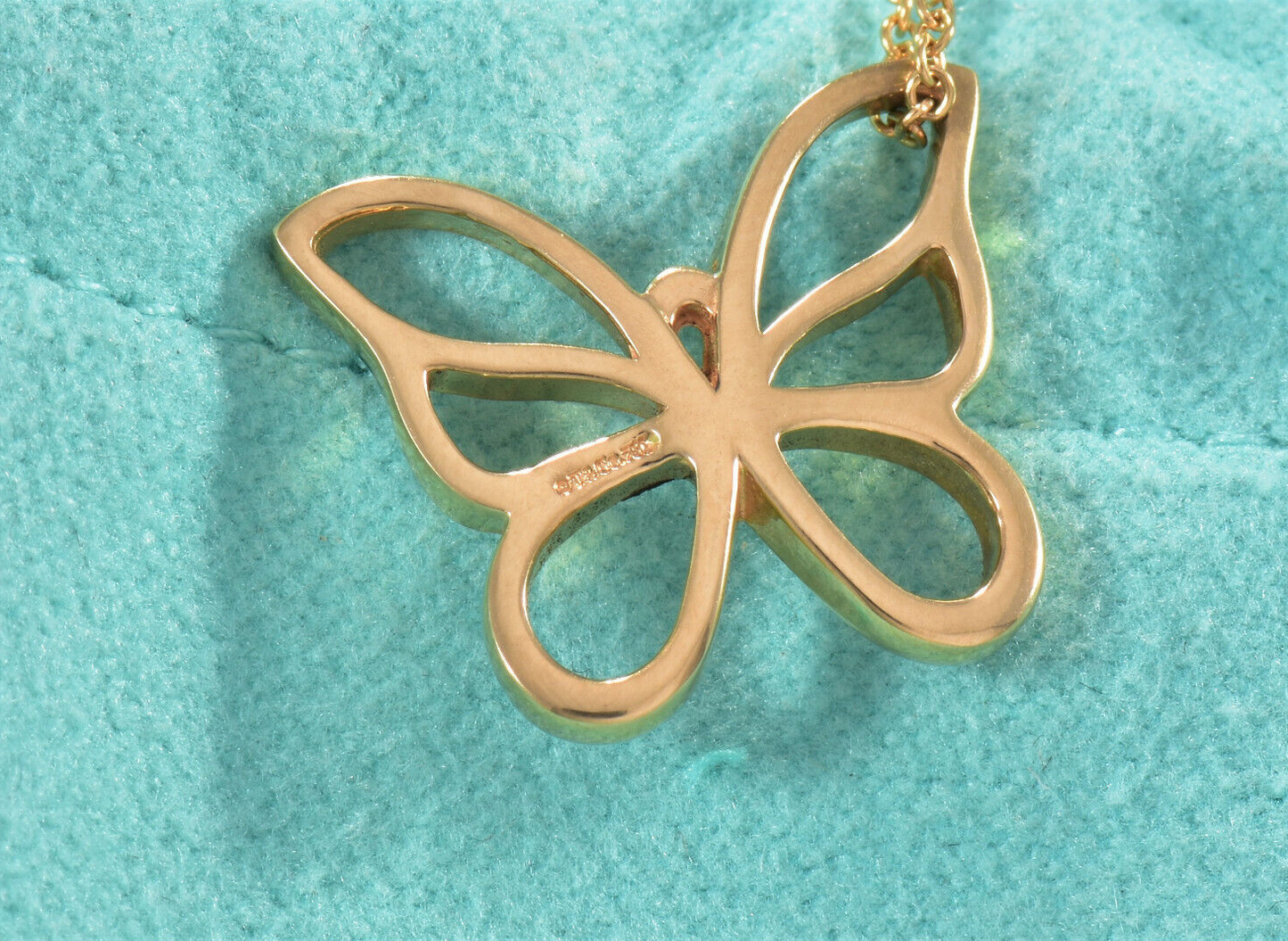 Tiffany & Co 18K Yellow Gold Butterfly Pendant 16.25" Necklace in Box Pouch Rare