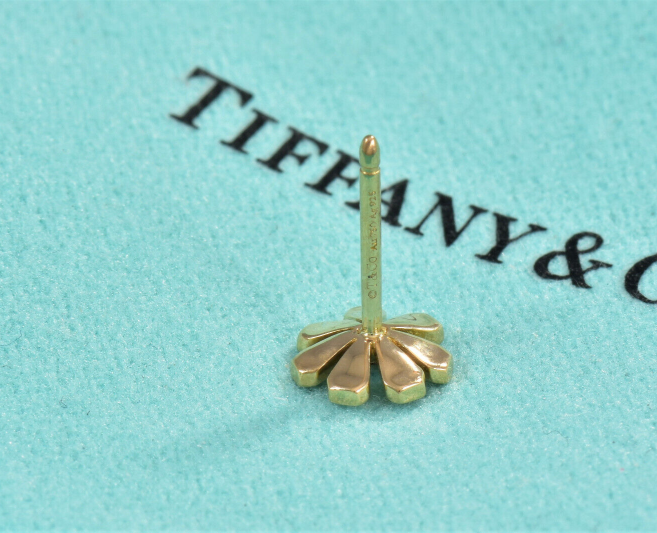 Tiffany & Co 18K Yellow Gold Silver Flower Love Bugs Daisy Earrings in Box Rare