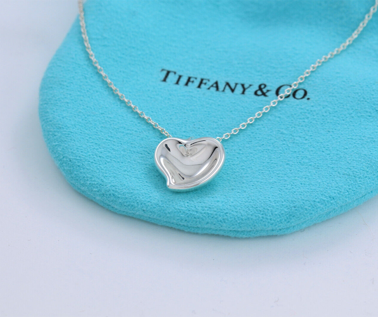 Tiffany & Co Sterling Silver Elsa Peretti Carved Heart Pendant Necklace in Pouch