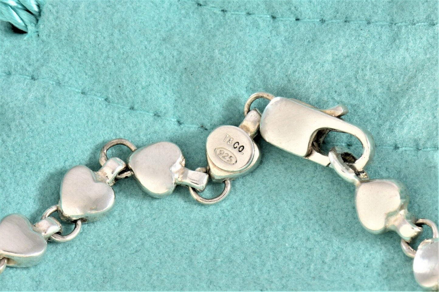 Vintage Tiffany & Co Sterling Silver Heart Link 7.45" Bracelet & Pouch Love Rare