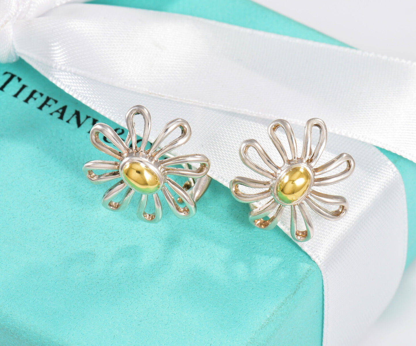 Tiffany & Co 18k Gold Silver Large 23mm Daisy Flower Stud Earrings in Pouch Rare