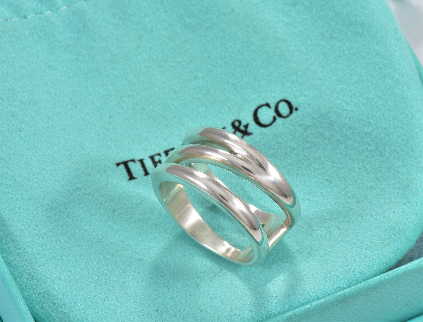 Tiffany & Co Italy Sterling Silver Diagonal Open Weave Love Ring Size 6 Modern