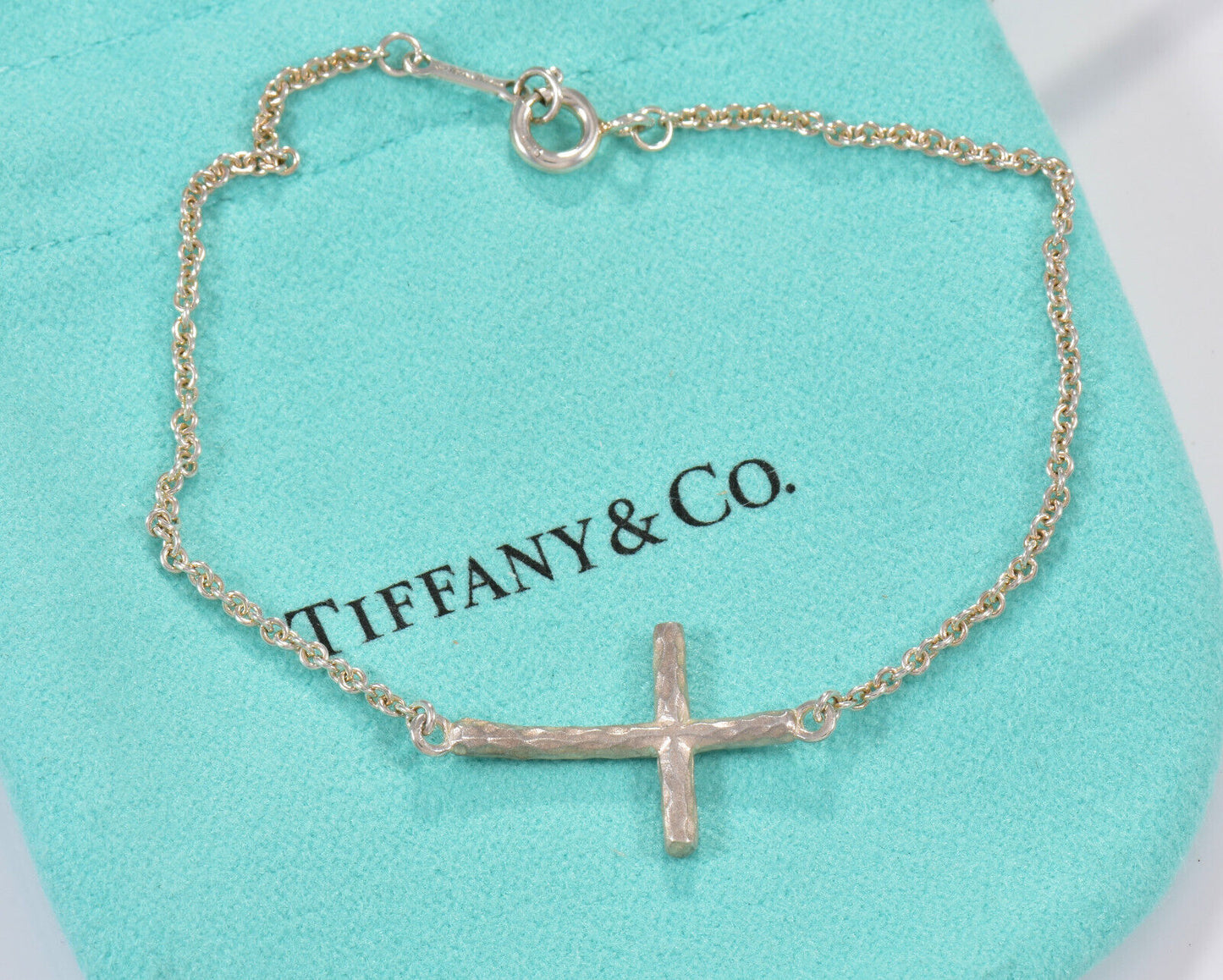 Tiffany & Co Silver Paloma Picasso Hammered Side Cross 7" Bracelet in Pouch Rare