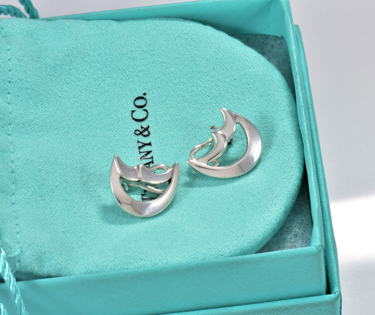 Tiffany & Co Silver Paloma Picasso Crescent Moon Clip On Earrings in Pouch Lunar