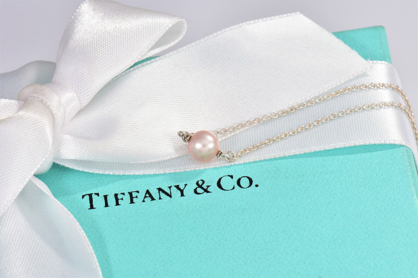 Tiffany & Co Silver Elsa Peretti Pink Pearl By Yard Pendant 16.5" Necklace Pouch