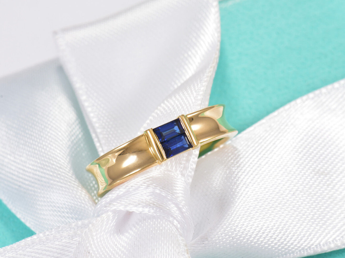 Tiffany & Co 18k Yellow Gold Blue Sapphire Baguette Wide Stack Ring & Pouch Rare